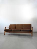 Vintage Deense 3-zits sofa door Hans J. Wegner voor Getama, Ophalen, Hout, 150 tot 200 cm, Onbekend