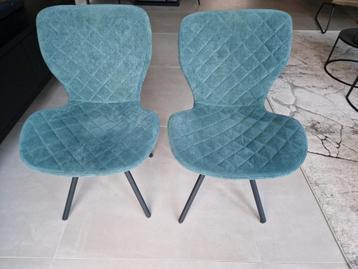2x Lucca turkoise eetkamerstoelen beschikbaar voor biedingen