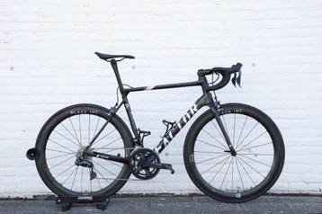 Factor O2 VAM Shimano Ultegra EX Pro 56 Carbon Racefiets beschikbaar voor biedingen