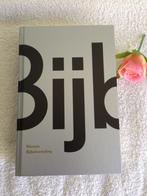 🙏🏻BIJBEL Nieuwe Bijbelvertaling NBV. Zilver zwarte letters, Christendom | Protestants, Ophalen of Verzenden, Zo goed als nieuw