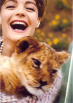 ROMY SCHNEIDER ANSICHTKAART 22 SISI KAART FOTO VINTAGE retro, Verzamelen, Verzenden, 1960 tot 1980, Ongelopen, Sterren en Beroemdheden