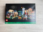 Lego - Icons - 10332 - Middeleeuws Stadsplein, Kinderen en Baby's, Speelgoed | Duplo en Lego, Ophalen of Verzenden, Nieuw, Complete set