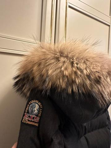 Parajumpers jas M nieuw zwart bontkraag beschikbaar voor biedingen