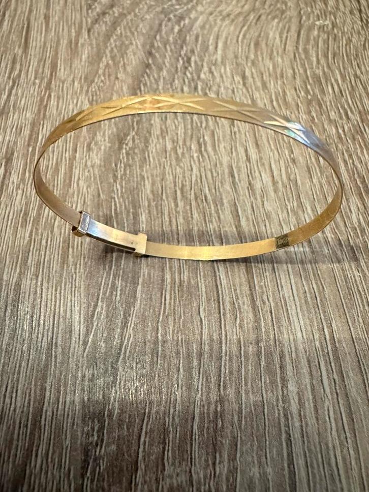 9 karaat gouden kinderarmband, Sieraden, Tassen en Uiterlijk, Armbanden, Zo goed als nieuw, Goud, Goud, Ophalen of Verzenden