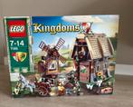 Lego Kingdoms Mill village raid 7189, Ophalen of Verzenden, Zo goed als nieuw, Complete set, Lego