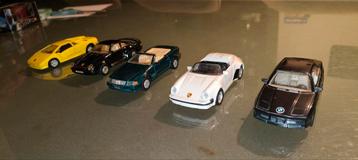 Maisto Modelauto's met Pull-Back Functie beschikbaar voor biedingen
