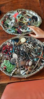 Lot sloop breuksieraden, Ophalen of Verzenden, Zo goed als nieuw, Kraal