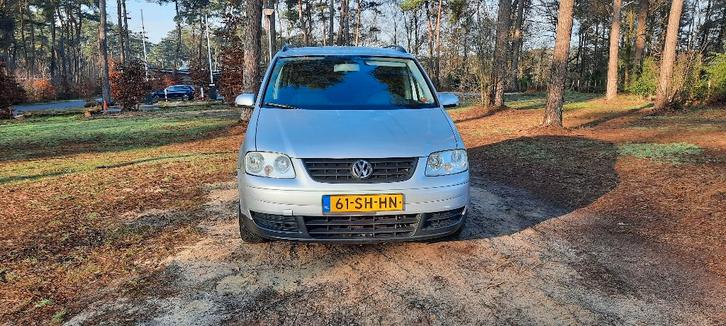 Volkswagen Touran 1.6, Auto's, Volkswagen, Particulier, Touran, Airconditioning, Centrale vergrendeling, Cruise Control, Dakrails
