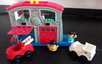 Brandweerkazerne Fisher-Price Little People + licht&geluid, Ophalen of Verzenden, Gebruikt