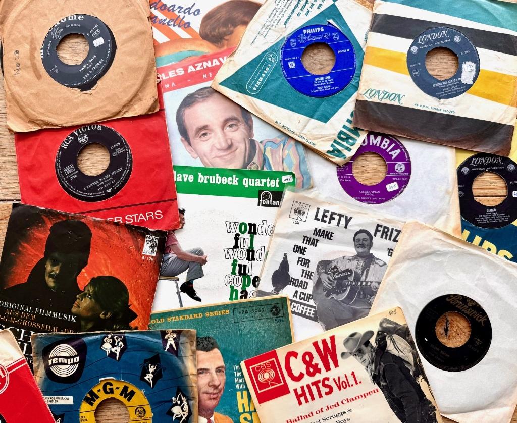 Partij singles 50/60. Jazz/duits/Engels/Crooner/Big band, Cd's en Dvd's, Vinyl Singles, Gebruikt, Overige genres, 7 inch, Single