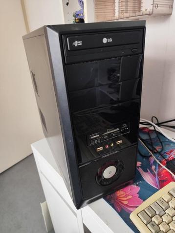 AMD Athlon X4 3Ghz, 8gb ram, 500gb HDD. Windows 10. beschikbaar voor biedingen