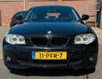 BMW 1-Serie (e87) 2.0 118I 5DR 2011 Zwart met nieuw apk, Origineel Nederlands, Te koop, 143 pk, 5 stoelen