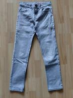 Spijkerbroek van de hema, Kinderen en Baby's, Kinderkleding | Maat 146, Ophalen of Verzenden, Zo goed als nieuw, Meisje, Broek