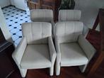 4 crème kleurige eetkamerstoelen op wieltjes, Huis en Inrichting, Stoelen, Ophalen, Overige kleuren, Zo goed als nieuw, Vier
