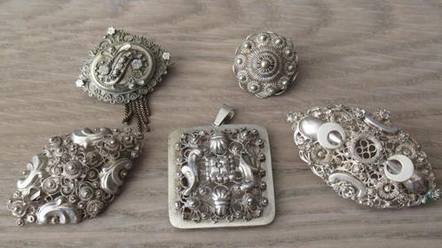 Zilveren antieke broches en hangers 19/e eeuw / bodemvondst, Antiek en Kunst, Antiek | Goud en Zilver, Zilver, Ophalen of Verzenden