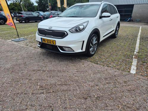 Kia Niro 1.6 GDi Hybrid executive line 141pk Dct6 2017 Wit, Auto's, Kia, Particulier, Niro, Achteruitrijcamera, Adaptive Cruise Control