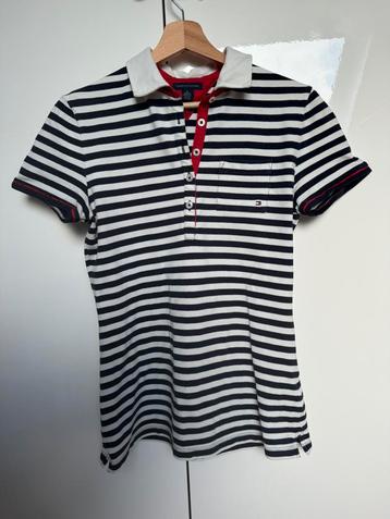 Tommy Hilfiger polo maat M beschikbaar voor biedingen