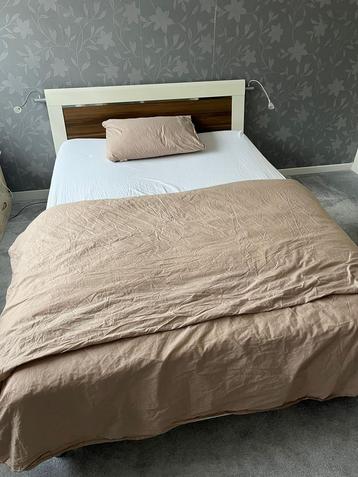 Bed Bedden