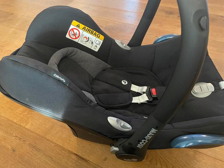 Maxi-Cosi CabrioFix Autostoel - Amsterdam Zuid, Kinderen en Baby's, Autostoeltjes, Gebruikt, Maxi-Cosi, 0 t/m 13 kg, Autogordel