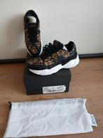 Versace jeans sneakers (35), Kinderen en Baby's, Ophalen, Zo goed als nieuw, Meisje, Schoenen