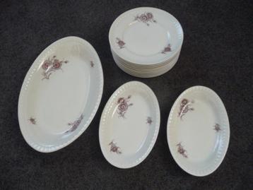 Servies Mosa Maastricht 1940/1950 beschikbaar voor biedingen