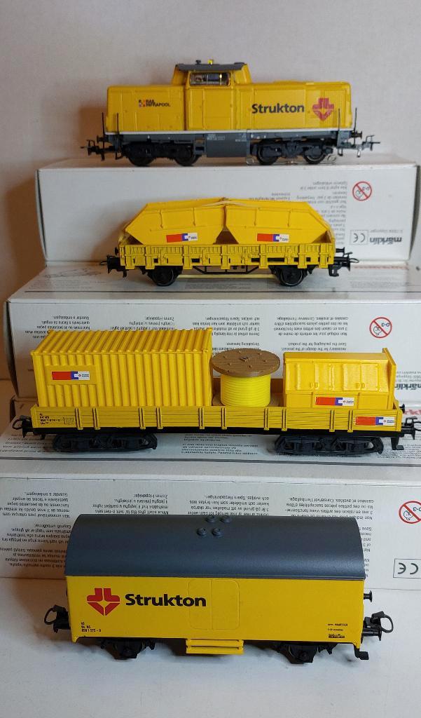 Digitale Strukton Werktrein van Marklin (12), Hobby en Vrije tijd, Modeltreinen | H0, Zo goed als nieuw, Treinset, Wisselstroom