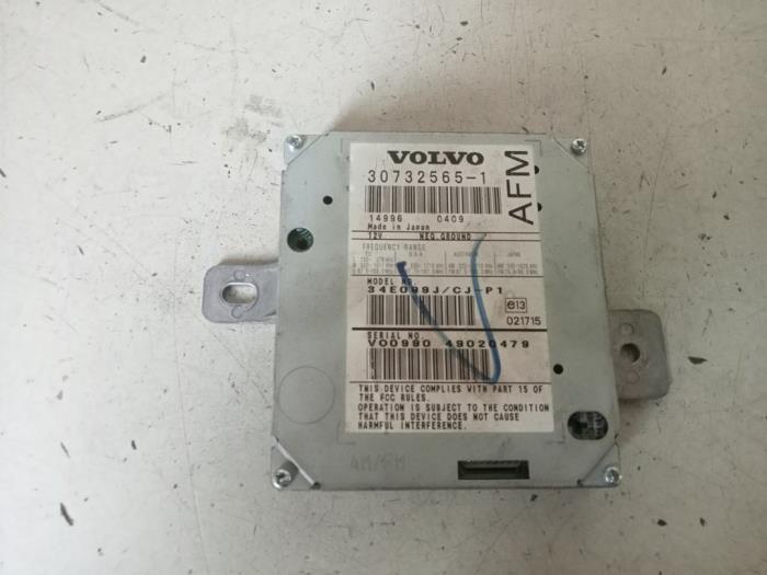 Antenne Versterker van een Volvo V50, Auto-onderdelen, Elektronica en Kabels, Volvo, Gebruikt, 3 maanden garantie, Ophalen of Verzenden