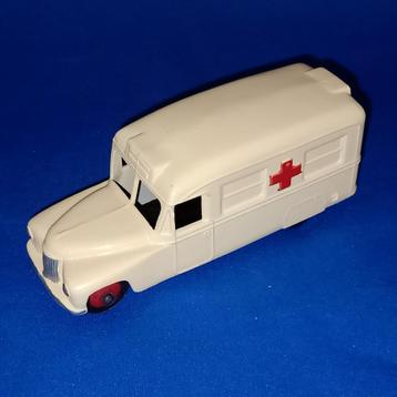 Dinky Toys Daimler ambulance #253 beschikbaar voor biedingen