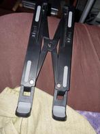 Laptop standaard bieden, Computers en Software, Laptopstandaarden, Ophalen of Verzenden, Zo goed als nieuw