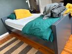 Stoer  bed zoekt nieuwe eigenaar, Huis en Inrichting, Ophalen, Gebruikt, 90 cm, Eenpersoons