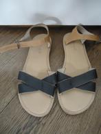 Nieuwe bruin/zwarte TIMBERLAND sandalen maat 39,5, Nieuw, Sandalen of Muiltjes, Ophalen of Verzenden, Bruin