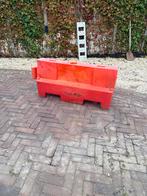 Rode en witte barrier blokken / afzetting  - 14 stuks, Ophalen