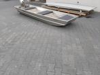 Aluminum platbodem met buitenboordmotor 4 personen, Ophalen, Zo goed als nieuw, IJzer