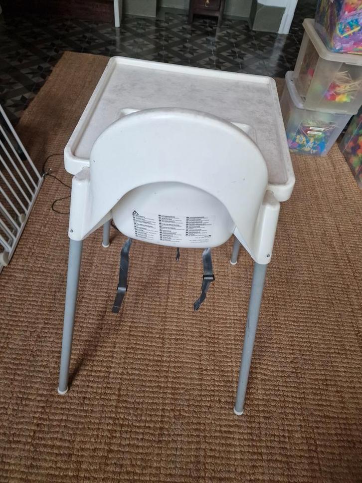 IKEA Kinderstoel - Antilop, Kinderen en Baby's, Kinderstoelen, Gebruikt, Overige typen, Afneembaar eetblad, Gordel(s), Ophalen of Verzenden