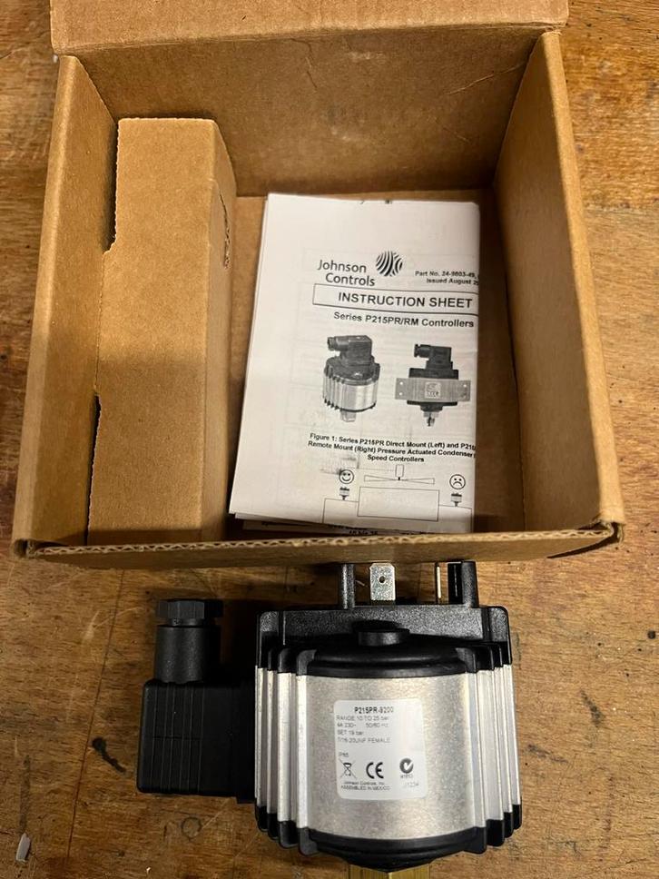 Ventilator Snelheidsregelaar Johnson Controls P215PR, Hobby en Vrije tijd, Elektronica-componenten, Ophalen of Verzenden