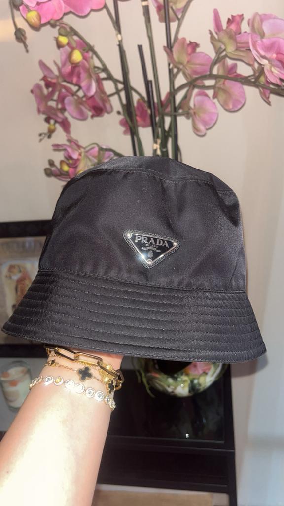 Prada origineel!! Geen fake, Kleding | Heren, Hoeden en Petten, Nieuw, One size fits all, Ophalen of Verzenden