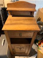 Antiek houten kastje/bijzettafel, Antiek en Kunst, Ophalen of Verzenden