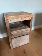 GRATIS Nachtkastje kinderkamer - gebruikt steigerhout, Huis en Inrichting, Slaapkamer | Nachtkastjes, Ophalen, Gebruikt, Hout