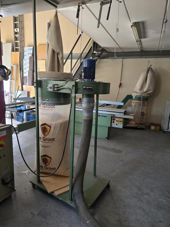 Professionele houtafzuiger – De Groot, Doe-het-zelf en Verbouw, Ventilatie en Afzuiging, Gebruikt, Afzuiger, Ophalen