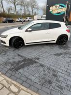 Volkswagen Scirocco 1.4 TSI *LEES BESCHRIJVING*, Voorwielaandrijving, 15 km/l, 4 cilinders, 4 stoelen