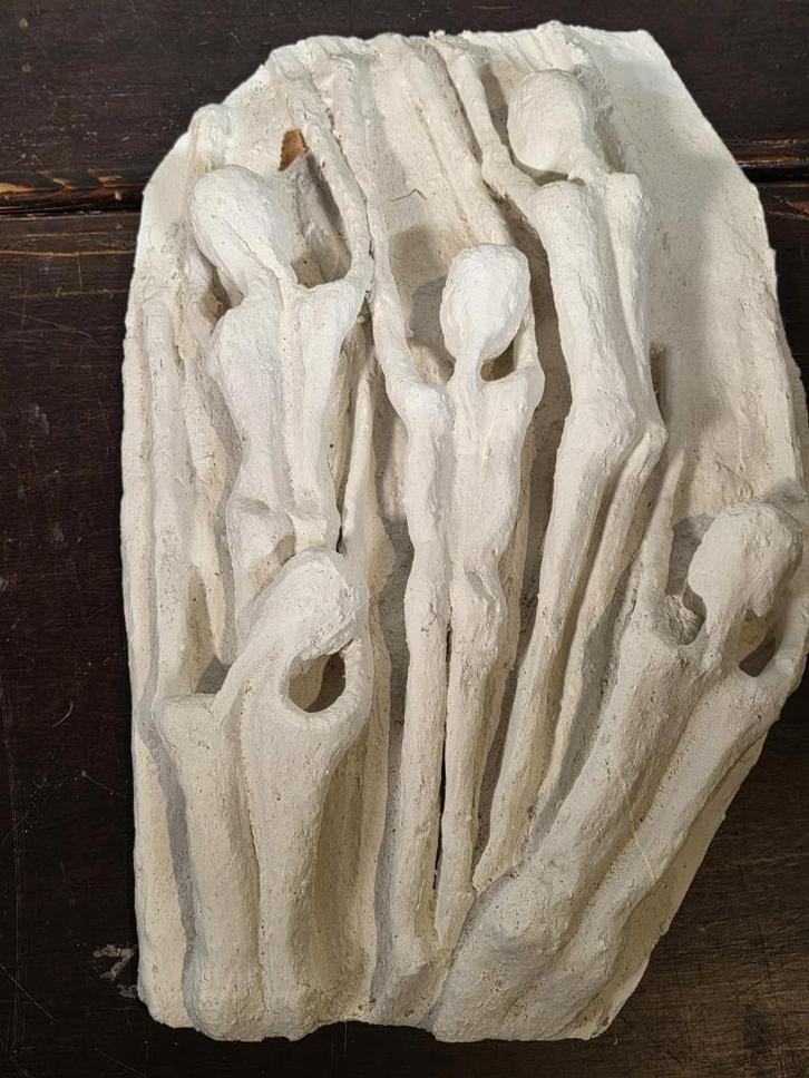 7. Reliëf 'In Onderdrukking', Antiek en Kunst, Kunst | Beelden en Houtsnijwerken