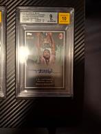 Paolo Maldini /10 On Card Auto AC Milan 125th BGS 9/Auto 10, Ophalen of Verzenden, Zo goed als nieuw, Buitenlandse clubs, Spelerskaart