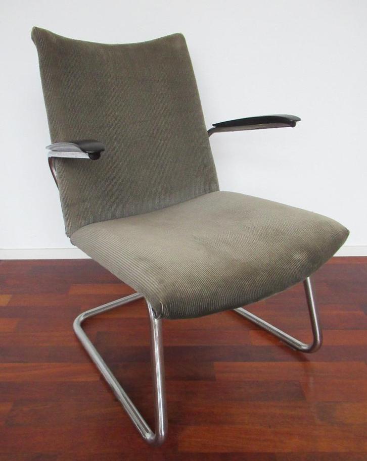 Buisframe fauteuil van Gebr. De Wit Schiedam, model 4014, Huis en Inrichting, Fauteuils, Gebruikt, Hout, Metaal, Stof, Overige materialen