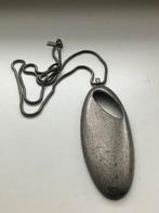 Brutalist modern zilverkleurig ketting van Sarah Pacini, Sieraden, Tassen en Uiterlijk, Ophalen of Verzenden, Gebruikt, Zilver