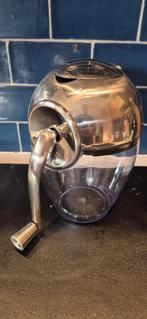 Ice crusher Manuel Wouters, Ophalen, Nieuw