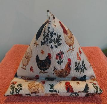 Standaard voor je telefoon, tablet of e-reader " kippen " beschikbaar voor biedingen