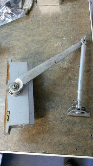 Ryobi deurdranger beschikbaar voor biedingen
