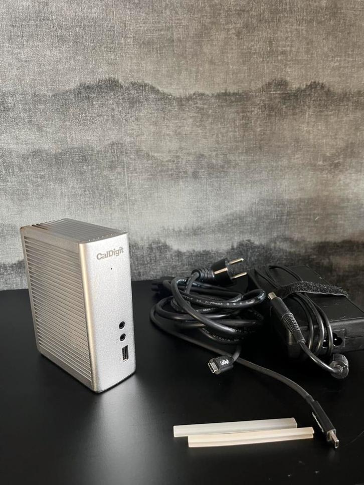 CalDigit TS3 Thunderbolt 3 Dock, Computers en Software, Dockingstations, Gebruikt, Docking station, Harde schijf, Laptop, Tablet