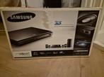 Samsung HT-D5100 Blu-ray / DVD Home entertainment System, Blu-ray-speler, Zo goed als nieuw, 5.1-systeem, 40 tot 70 watt