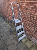 Altrex Double Decker huishoudtrap met 4 treden. , Ophalen, Minder dan 2 meter
